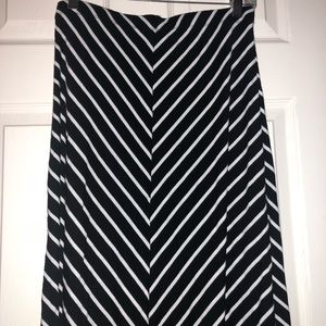 New!! Black and White stripped maxi skirt